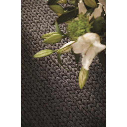 Fusion Luxury Soft Hand Woven Wool Rug in Fossil Black