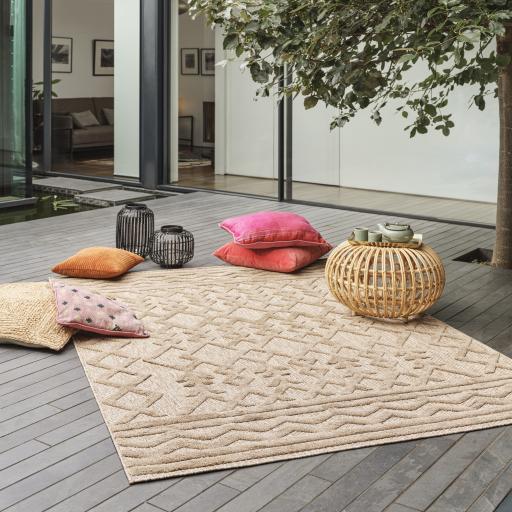 Salta Links SA04, SA05 Indoor Outdoor Rug and Hallway Runner in Brown or White