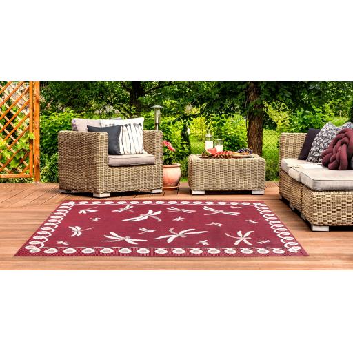 Terrace Dragonfly Outdoor Bordered Rug in Bordeaux