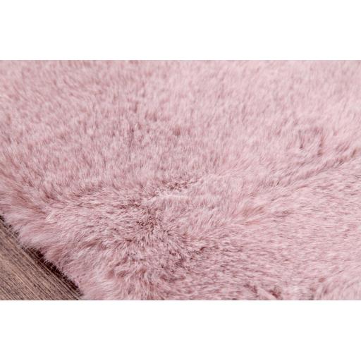Tipped Luxe Fur Spiced Pink Closeup.jpg