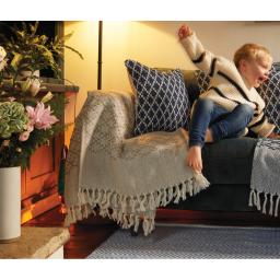 Trellis Throw natural (2).jpg