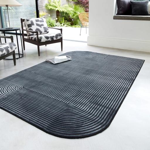 Kuza Shape Rug Soft Silky Curved Edges Abstract Modern Plain Striped Rug in Black / Charcoal