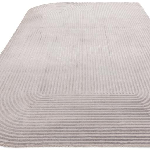 Kuza Shape Rug Soft Silky Curved Edges Abstract Modern Plain Striped Rug in Silver / Grey