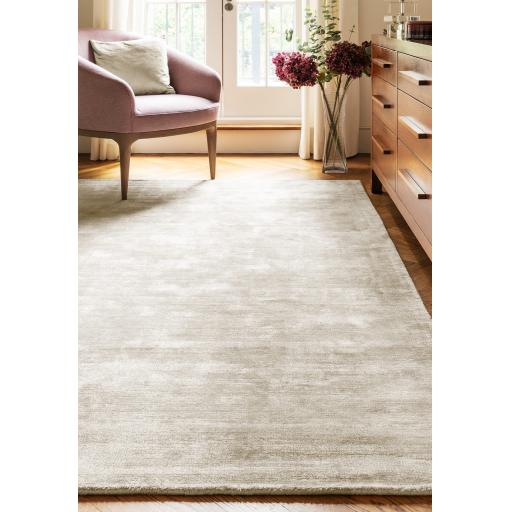Blade Plain Silky Hand Woven Viscose Soft Shiny Rug Runner in Putty Ivory