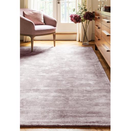 Blade Plain Silky Hand Woven Viscose Soft Shiny Rug Runner in Heather Pink