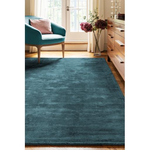 Blade Plain Silky Hand Woven Viscose Soft Shiny Rug Runner in Teal Blue