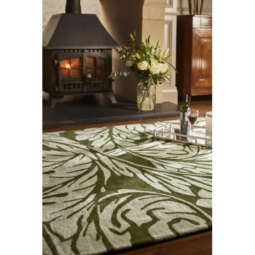 Heritage Floral 2 Pure Wool Damask Hand Tufted Rug in Moss Green