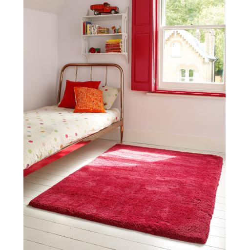 Lulu Soft Touch Plain Shaggy Rug in Sorbet Red