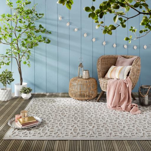Piatto Argento Geometric Patterned Flatweave Outdoor Indoor Silver Rug in Small Size 80x150 cm (2'6"x5')