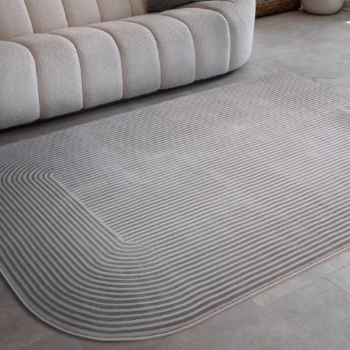 Kuza Shape Rug Soft Silky Curved Edges Abstract Modern Plain Striped Rug in Silver / Grey