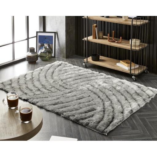 Dallas Hand Carved Soft Thick Pile Shaggy Rug in Silver