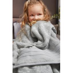 Grey towel L4.jpg