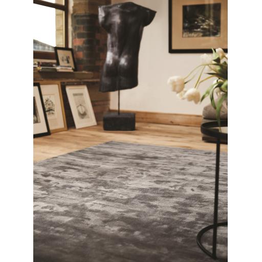 Rug Guru Karma Luxury Plain Soft Silky Viscose Rug in Fossil Grey